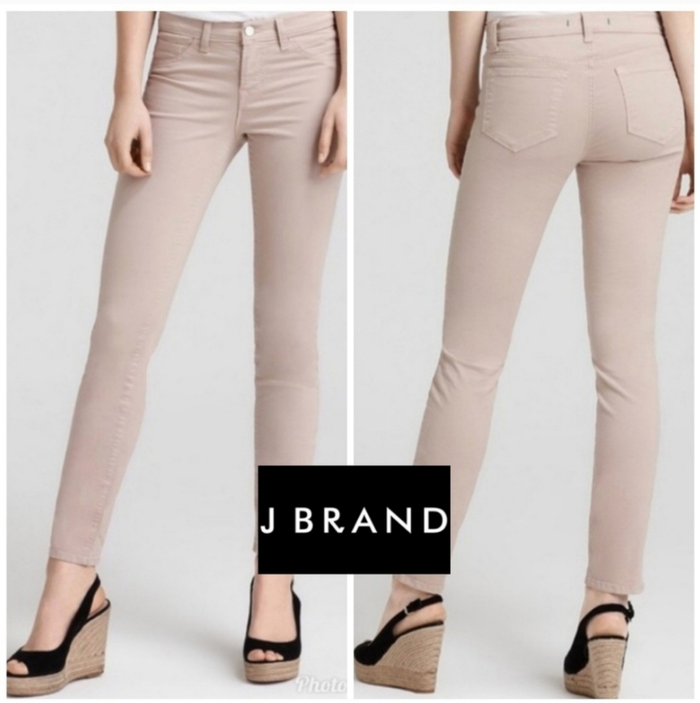 J Brand The Skinny Leg Jeans In Nude